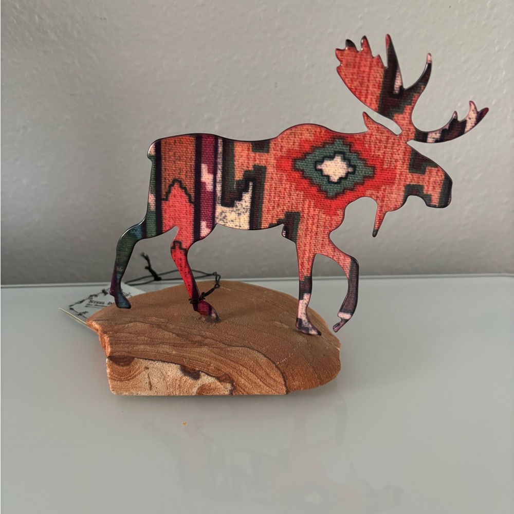 New With Tags NWT Steel Images Hand Colorful Painted Moose On Stone